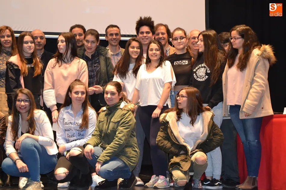 Foto 3 - El IES Tierra copa el podio del XVI Concurso de Ideas Empresariales  