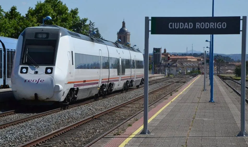 Adif anuncia más expropiaciones con motivo de la electrificación de la vía férrea  