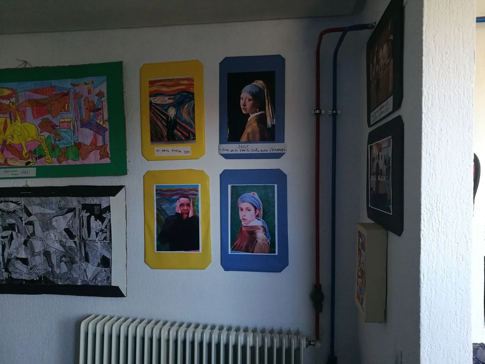 Foto 4 - El colegio Reina Sof&iacute;a concluye las visitas a su &lsquo;Museo de Arte&rsquo;  