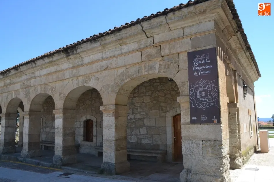 Foto 2 - El Centro de Interpretaci&oacute;n de la Ruta de las Fortificaciones de la Frontera reabre sus puertas  