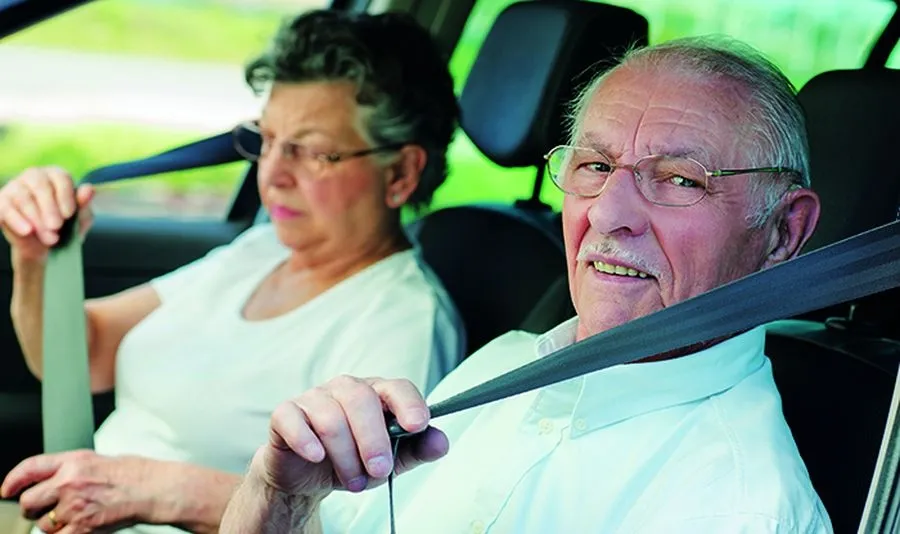 LA DGT más de 12.000 accidentes con mayores implicados