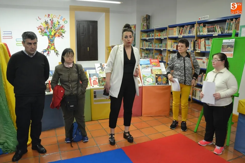 Foto 7 - Los usuarios de Asprodes reivindican m&aacute;s libros de &lsquo;Lectura f&aacute;cil&rsquo;  