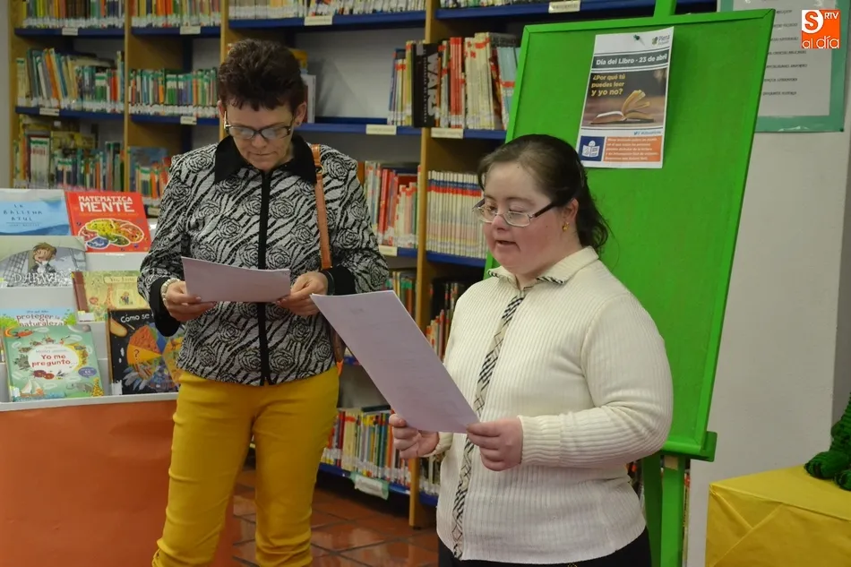 Los usuarios de Asprodes reivindican más libros de ‘Lectura fácil’  