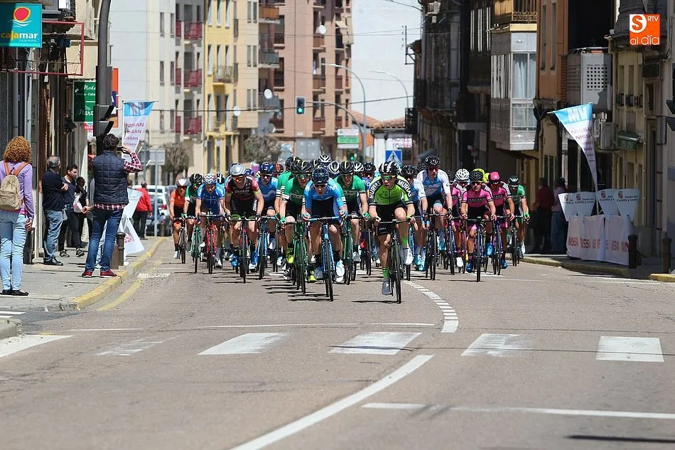 Foto 10 - Guijuelo y su comarca se unen tambi&eacute;n a la Vuelta a Castilla y Le&oacute;n