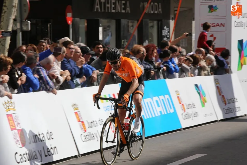Foto 8 - Carlos Barbero hace oficial su favoritismo en la Vuelta a Castilla y Le&oacute;n ganando en Salamanca