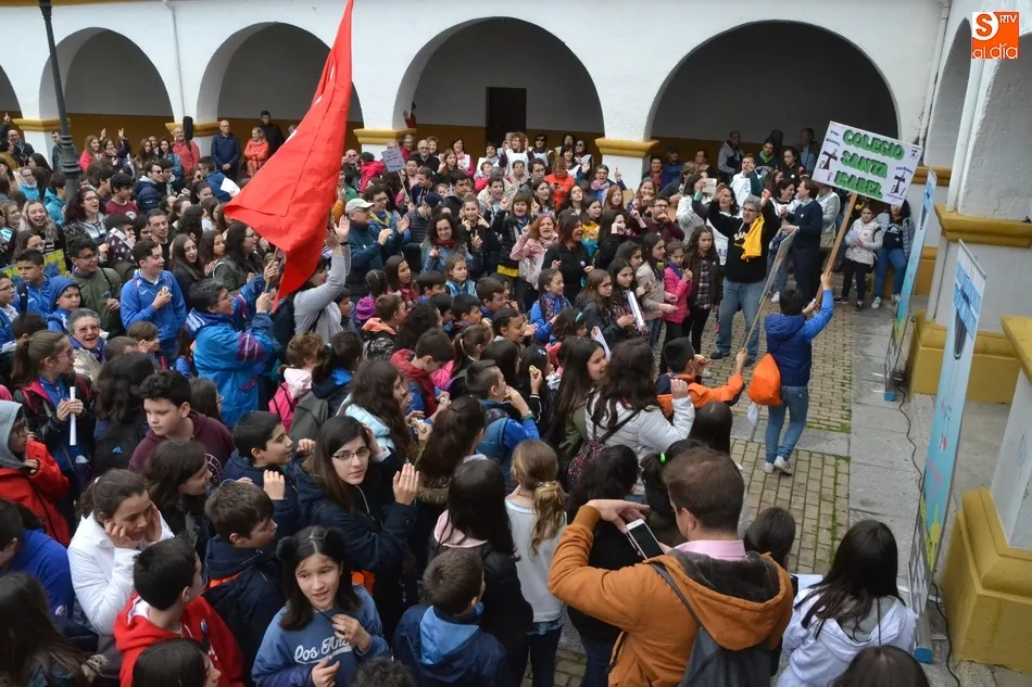 Cálida bienvenida a los grupos participantes en el Festival de la Canción Misionera  