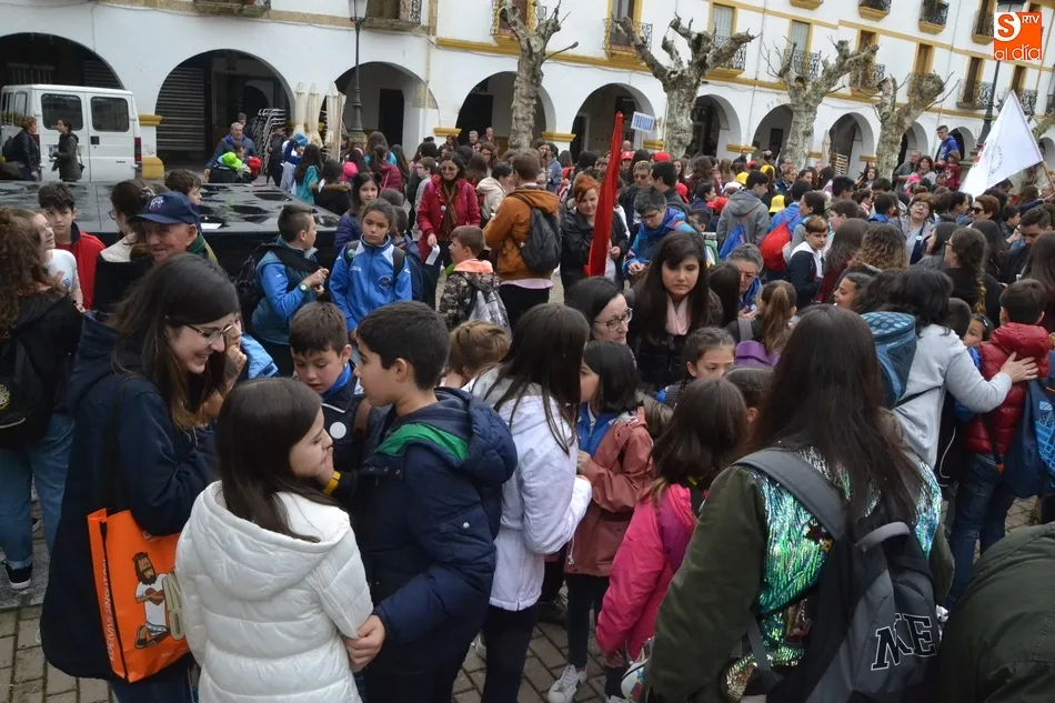 Foto 2 - C&aacute;lida bienvenida a los grupos participantes en el Festival de la Canci&oacute;n Misionera  