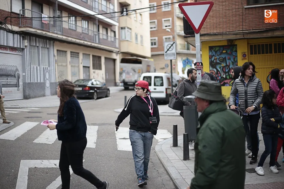 Foto 7 - El barrio del Oeste contin&uacute;a su fiesta de la comunidad con actividades dedicadas al arte  