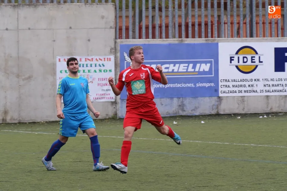 Foto 2 - Dura derrota del Navega en Liga Nacional y Unionistas cae y el Bembibre le arrebata el puesto de...
