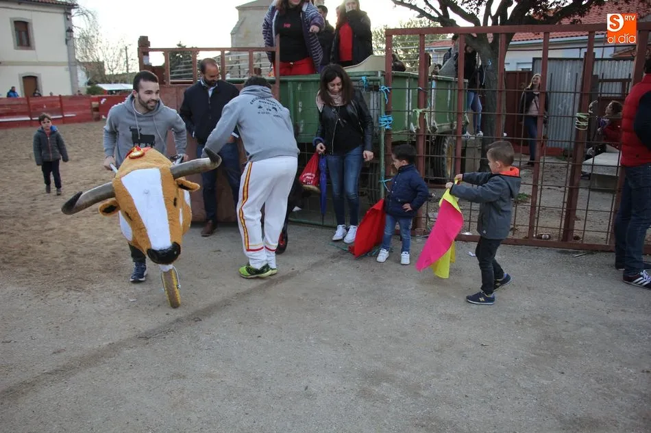 Foto 5 - Los m&aacute;s peque&ntilde;os tambi&eacute;n celebran San Jorge en Olmedo  