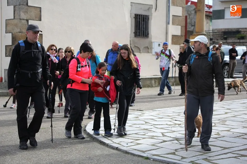 Foto 3 - La II Ruta de Senderismo de Sobradillo, un paseo para disfrutar  