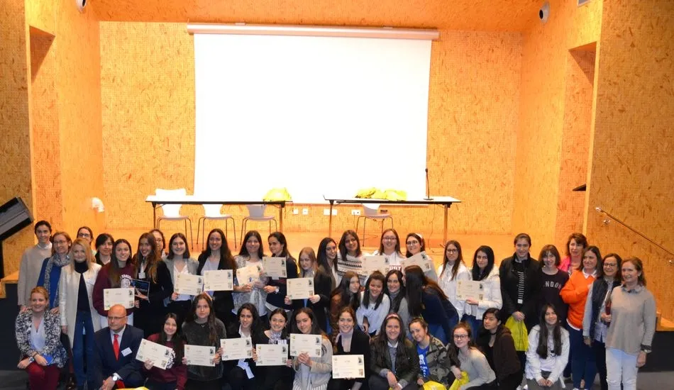 Foto 2 - La primera Liga de Debate &lsquo;Mujeres en Acci&oacute;n&rsquo; acoge a&nbsp;40 estudiantes  