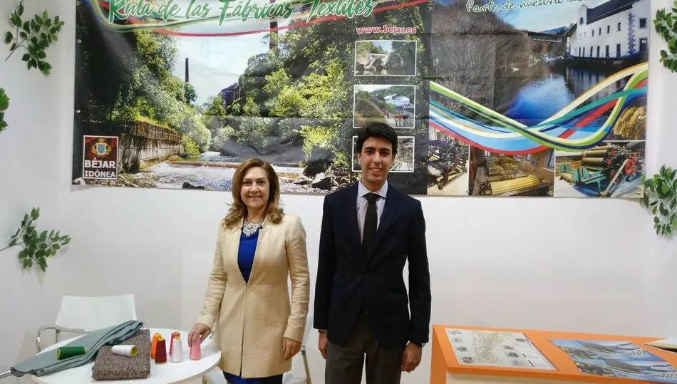 Purificación Pozo y Ángel Orgaz en el stand de Béjar