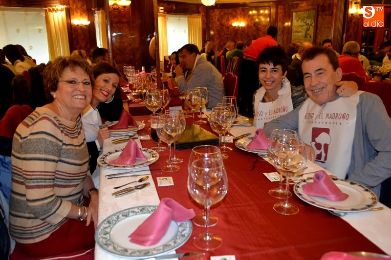 Foto 5 - Nuevo &eacute;xito para las X Jornadas del Marisco del restaurante El Oso y el Madro&ntilde;o, situ&aacute;ndolas...