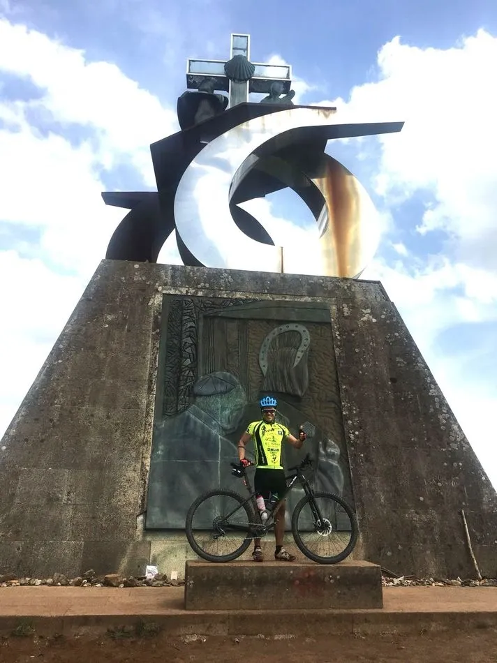 Foto 11 - Llega a Santiago la expedici&oacute;n de ciclistas de Vitigudino  