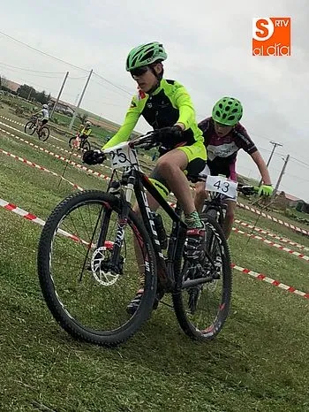 Foto 11 - Rodrigo Hern&aacute;ndez acaba segundo en Zamora y acaricia el subcampeonato