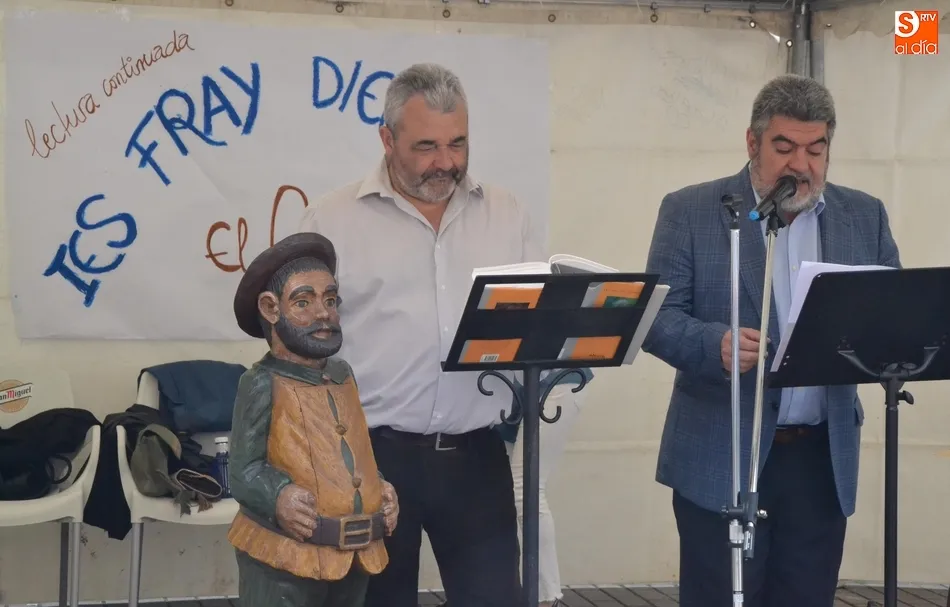 Un total de 72 personas le ponen voz al Quijote para celebrar el Día del Libro  