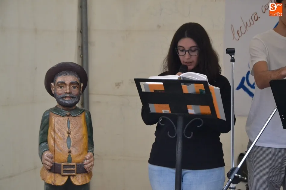 Foto 9 - Un total de 72 personas le ponen voz al Quijote para celebrar el D&iacute;a del Libro  