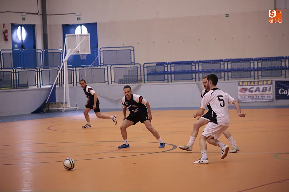 Foto 7 - Villares de la Reina acoge el Campeonato Regional de Selecciones Provinciales de F&uacute;tbol Sala  