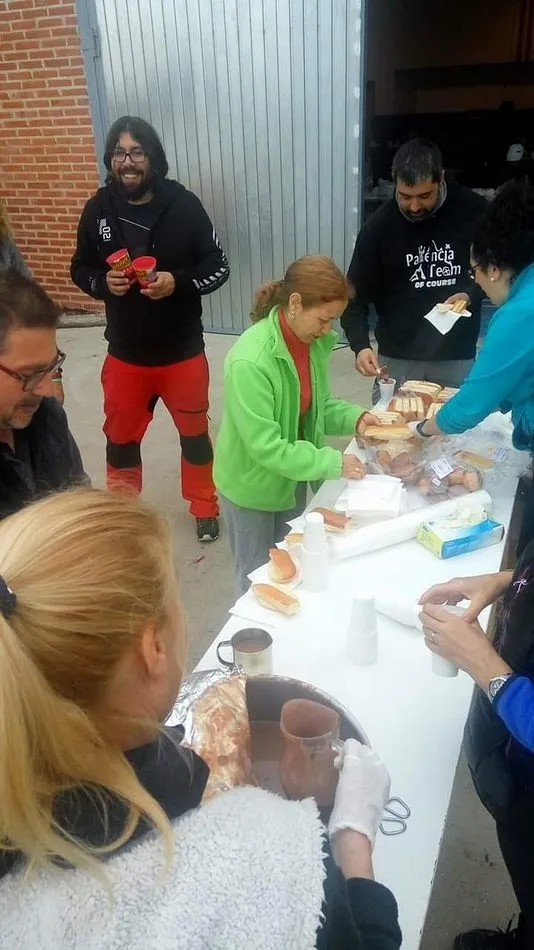 Foto 7 - &Eacute;xito de la 1&ordf; KDD Nacional Van&life en Villarino de los Aires  