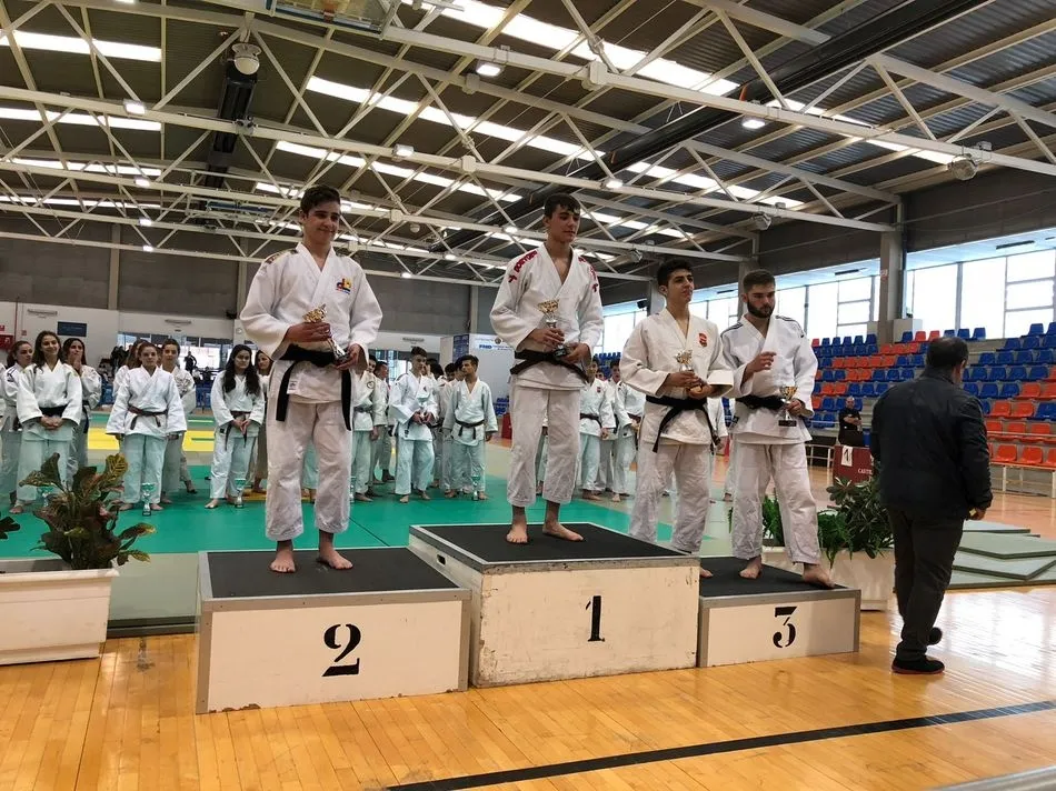 Foto 10 - D&iacute;a hist&oacute;rico para el Judo Club Doryoku en el auton&oacute;mico Infantil y Cadete  
