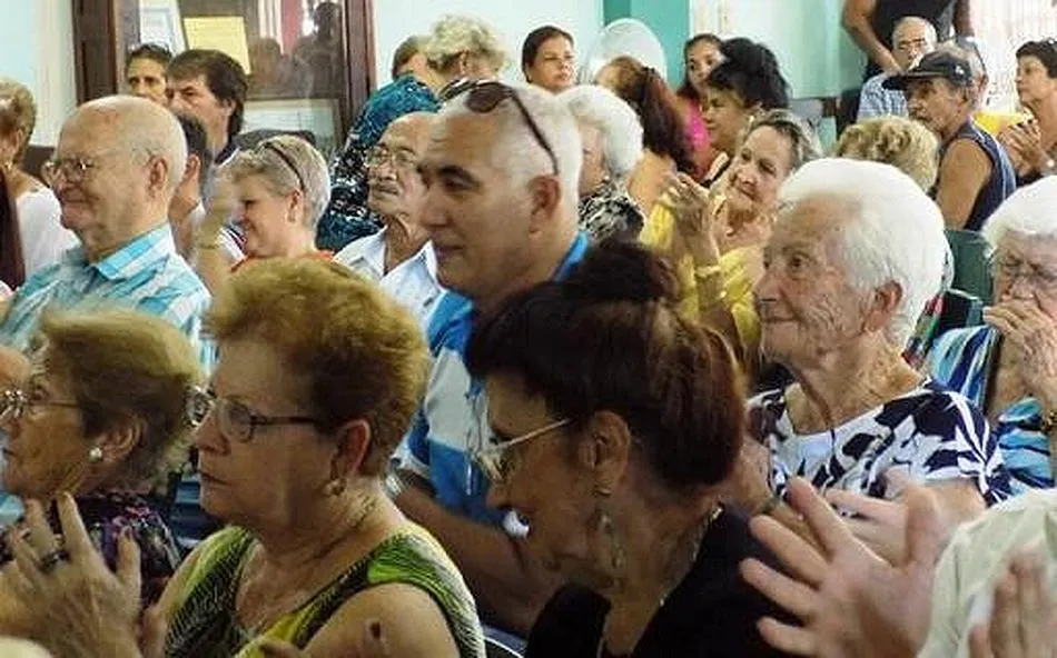 Foto 2 - El &lsquo;Club Villarino&rsquo; en la Habana&nbsp;celebra el d&iacute;a de Castilla y Le&oacute;n  