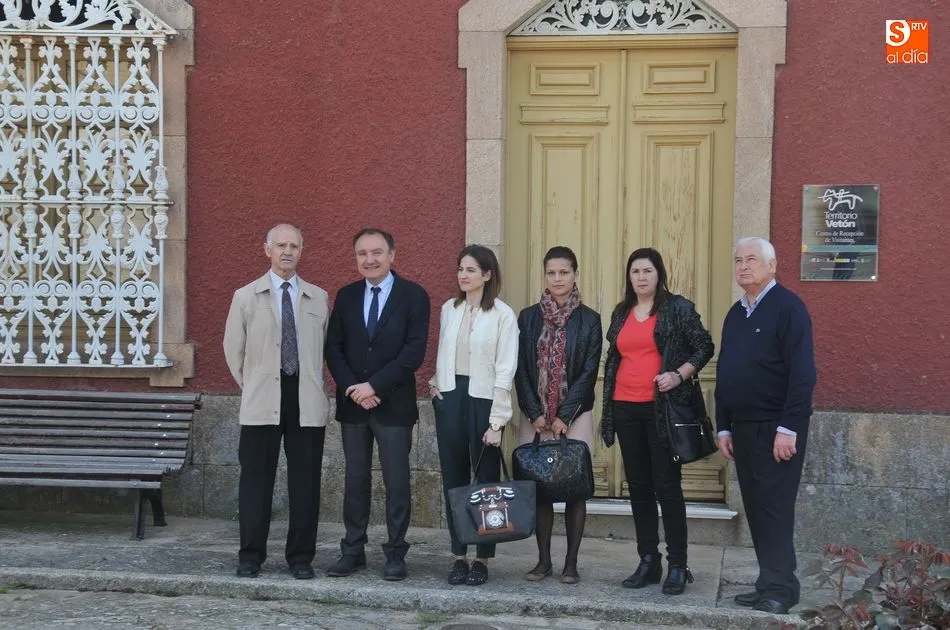 Foto 2 - El subdelegado del Gobierno descubre los&nbsp;encantos de la villa lumbralense  