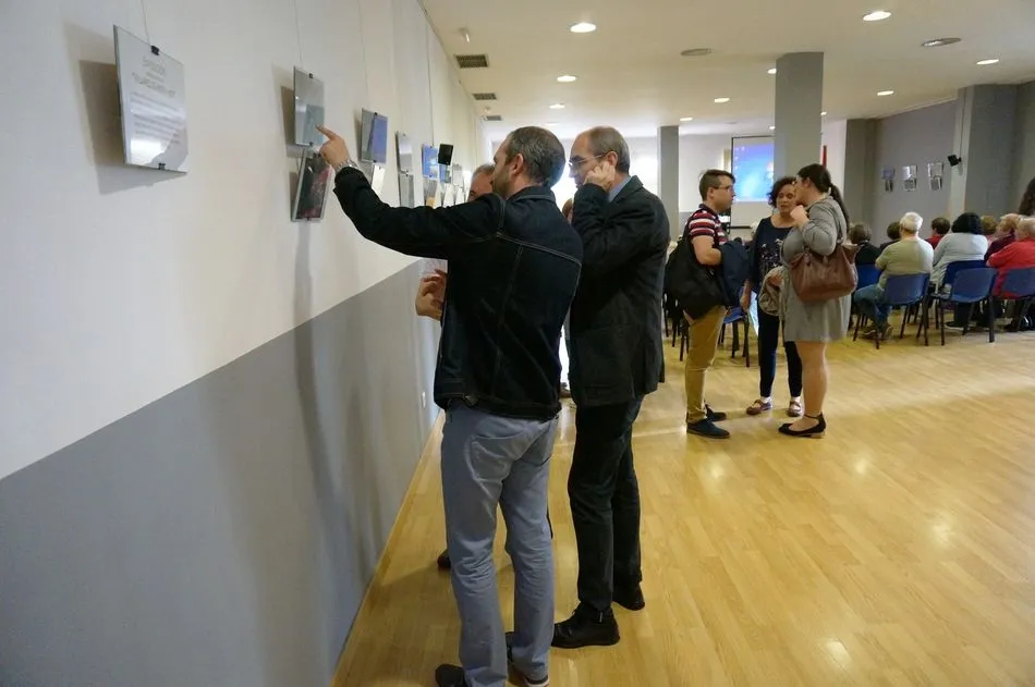 Foto 9 - La exposici&oacute;n fotogr&aacute;fica &lsquo;Villares de Ayer a Hoy&rsquo; muestra la evoluci&oacute;n del casco urbano del ...