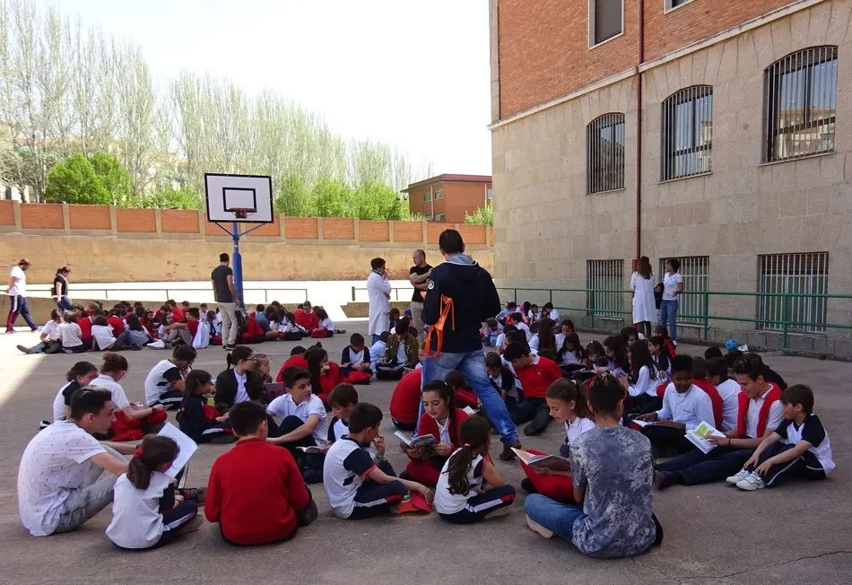 Foto 6 - &lsquo;Apadrina un lector&rsquo;, nueva actividad educativa del Colegio Padres Trinitarios  