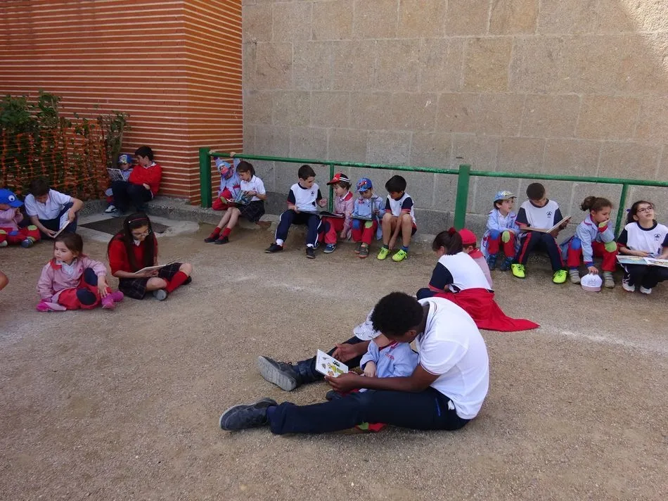 Foto 10 - &lsquo;Apadrina un lector&rsquo;, nueva actividad educativa del Colegio Padres Trinitarios  