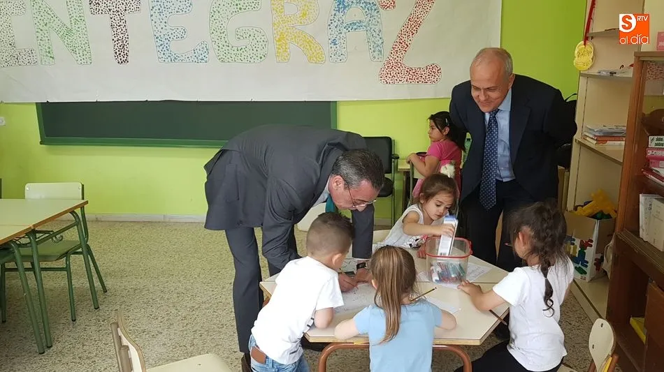 Foto 2 - El Programa Integra2 se desarrolla en los cuatro colegios con m&aacute;s alumnos vulnerables