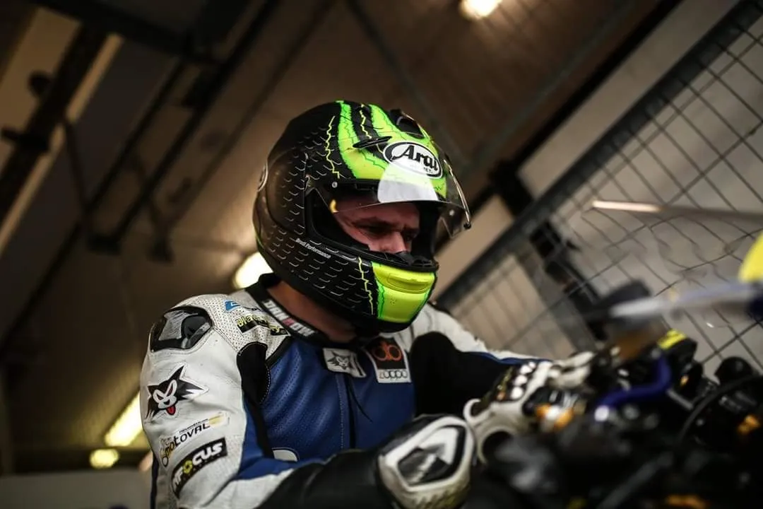 Foto 5 - Merch&aacute;n inicia la Copa Dunlop subiendo al podium