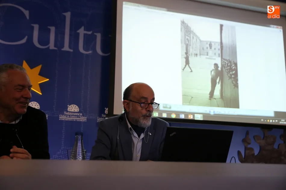Foto 4 - Vicente Sierra Puparelli protagoniza una conferencia sobre la proyecci&oacute;n de las fotograf&iacute;as...