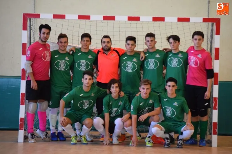 Jugadores y cuerpo técnico de la Madrileña Albense