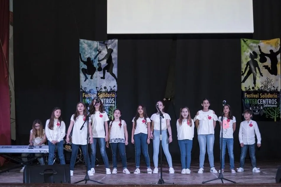Foto 6 - El I Festival Solidario Intercentros, una fiesta de los escolapios con seis centros educativos