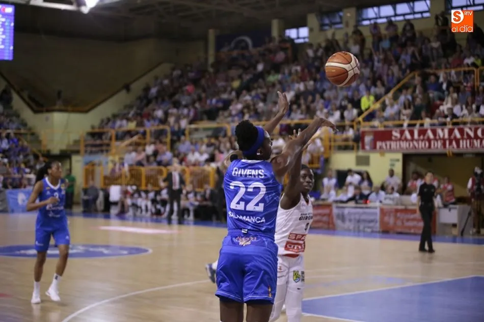 Foto 6 - As&iacute; se est&aacute; viendo el Perfumer&iacute;as Avenida-Uni Girona (im&aacute;genes)