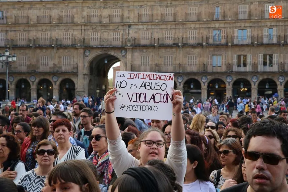 Foto 5 - Salamanca clama contra la sentencia del caso La Manada