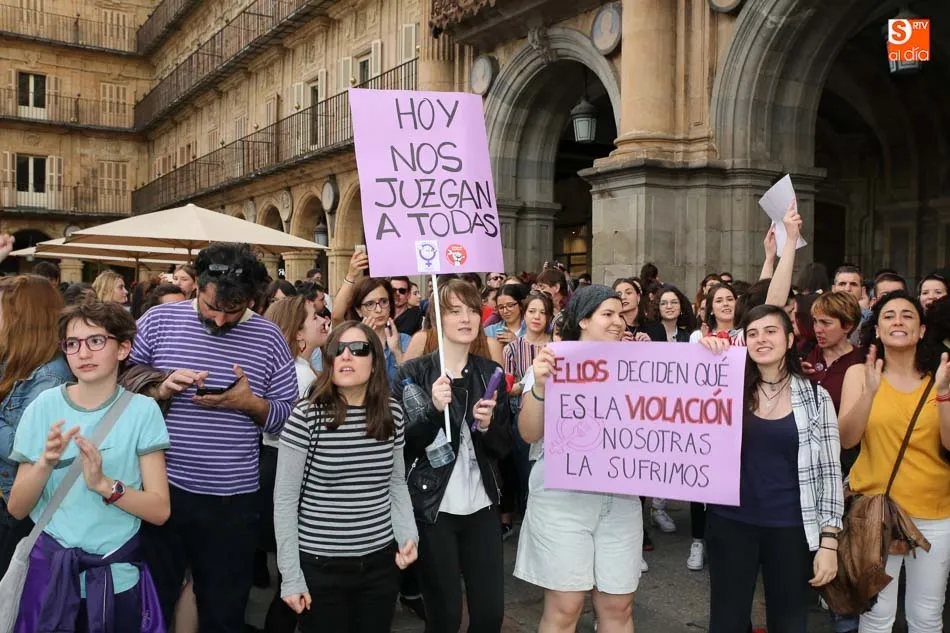 Foto 3 - Salamanca clama contra la sentencia del caso La Manada