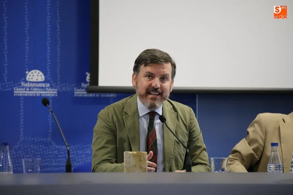 Foto 4 - &ldquo;Salvar el Archivo de Salamanca es reconstruir Espa&ntilde;a y salvaguardar la unidad de sus gentes&rdquo;  