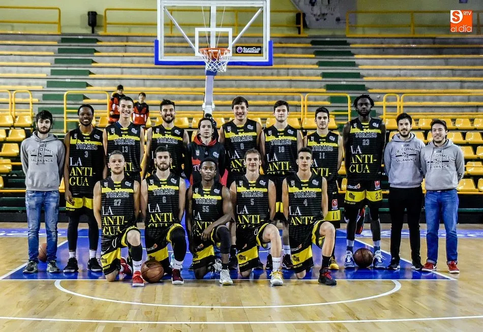 Foto 3 - La fase de ascenso de la Liga EBA se inicia hoy en el pabell&oacute;n W&uuml;rzburg
