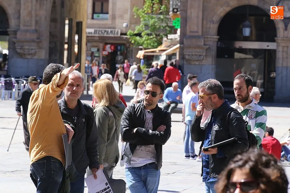 Foto 6 - Alejandro Amen&aacute;bar busca localizaciones en la Plaza Mayor