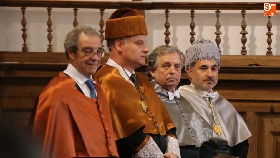 César Alierta y Juan José Almagro, nombrados honoris causa en la Universidad Pontificia de Salamanca. Foto de Alberto Martín