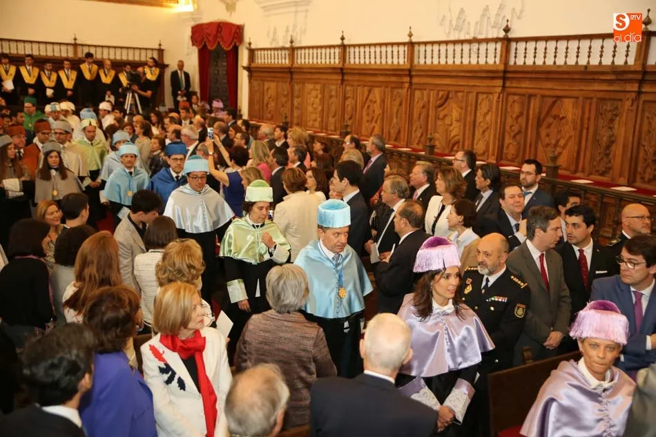 Foto 11 - La Universidad Pontificia reconoce la trayectoria de C&eacute;sar Alierta y Juan Jos&eacute; Almagro