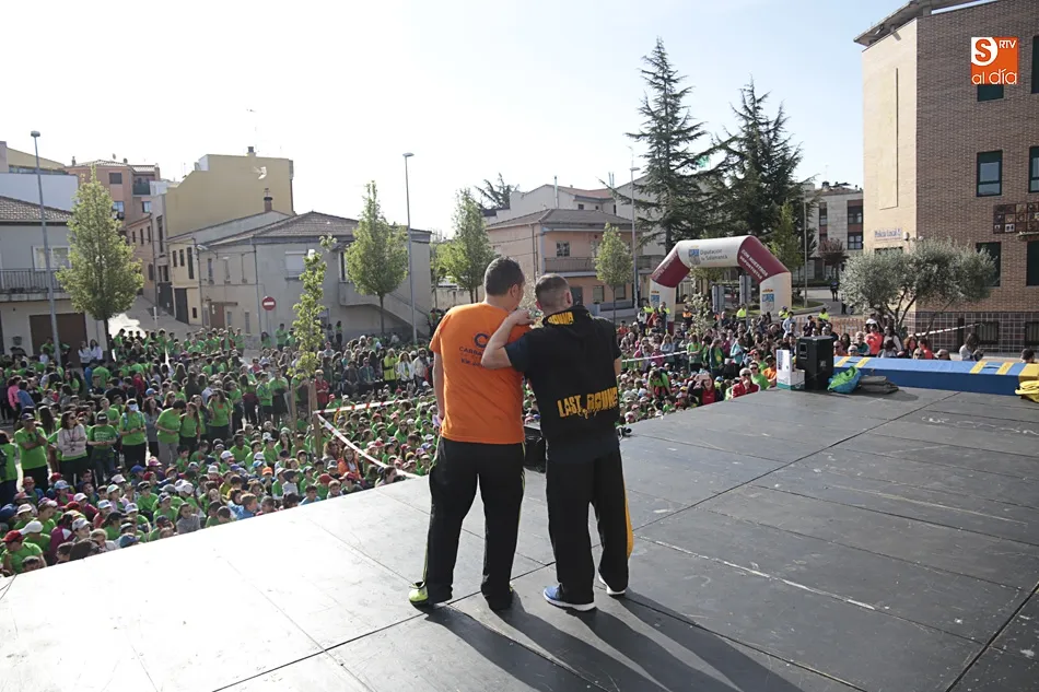 Foto 4 - Cerca de 1.500 escolares celebran el D&iacute;a de la Educaci&oacute;n F&iacute;sica en la Calle