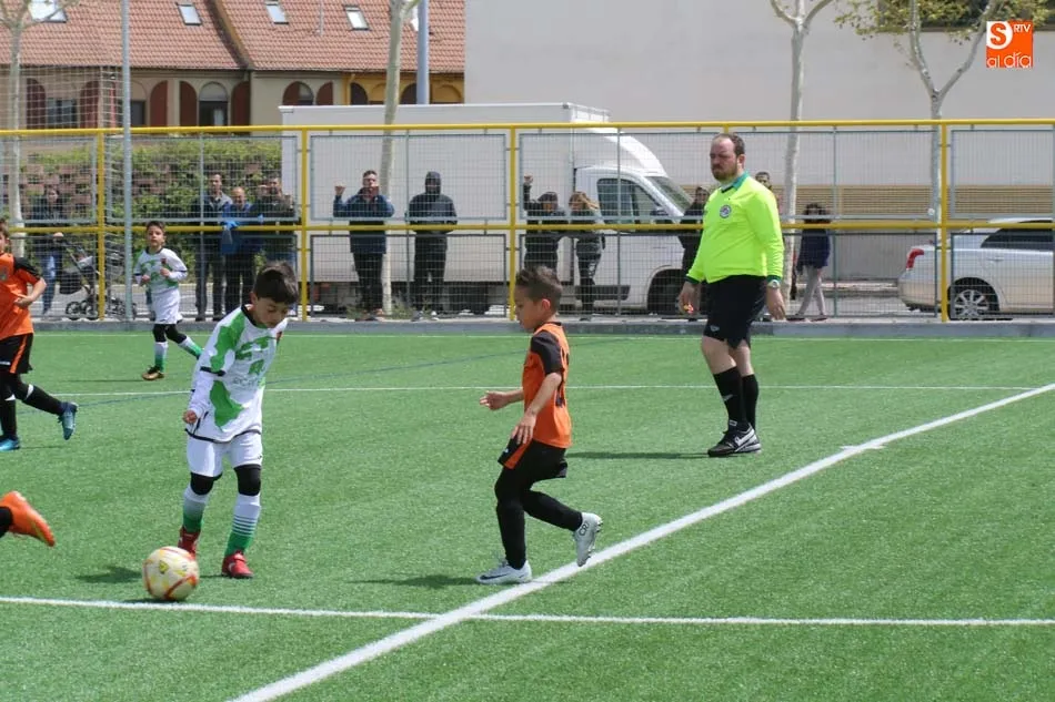 Foto 6 - Resultados, clasificaciones e im&aacute;genes de las categor&iacute;as de f&uacute;tbol provincial    &nbsp;  