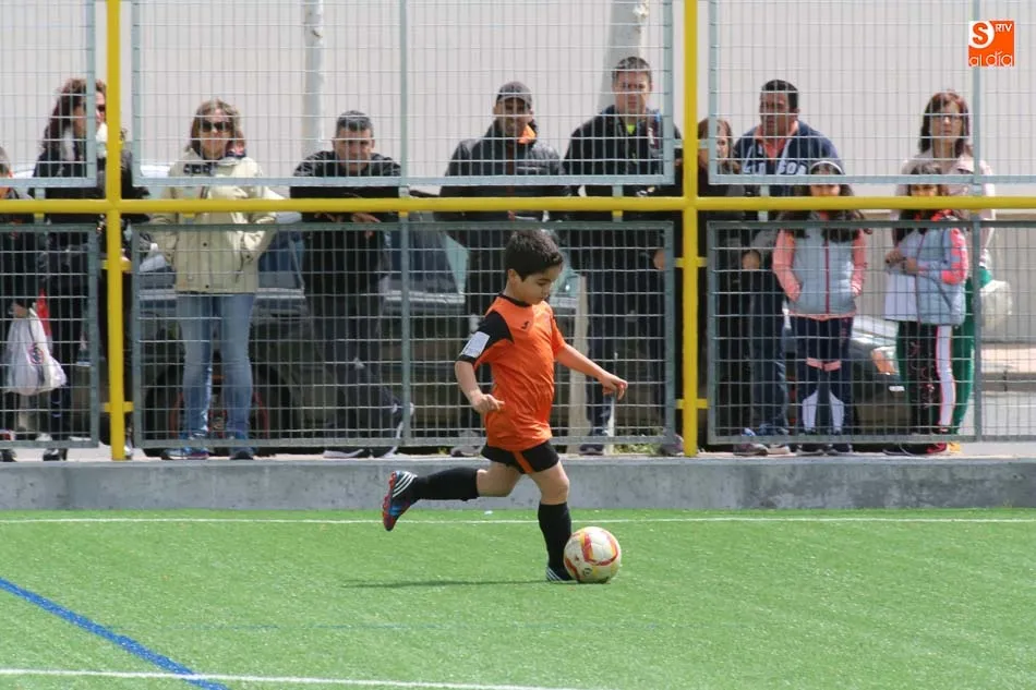 Foto 5 - Resultados, clasificaciones e im&aacute;genes de las categor&iacute;as de f&uacute;tbol provincial    &nbsp;  