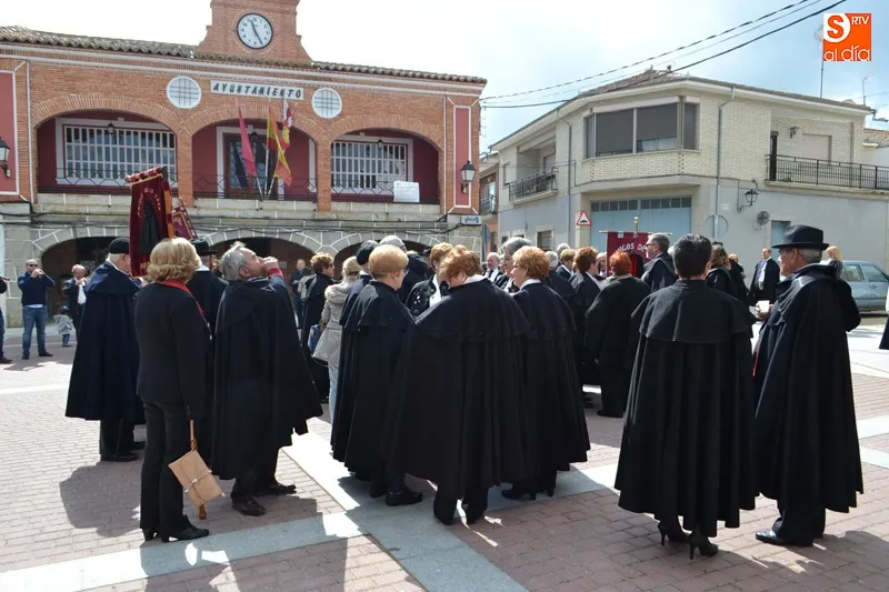 Foto 7 - Los Amigos de la Capa vuelven un a&ntilde;o m&aacute;s a Santiago de la Puebla para celebrar su XVI encuentro