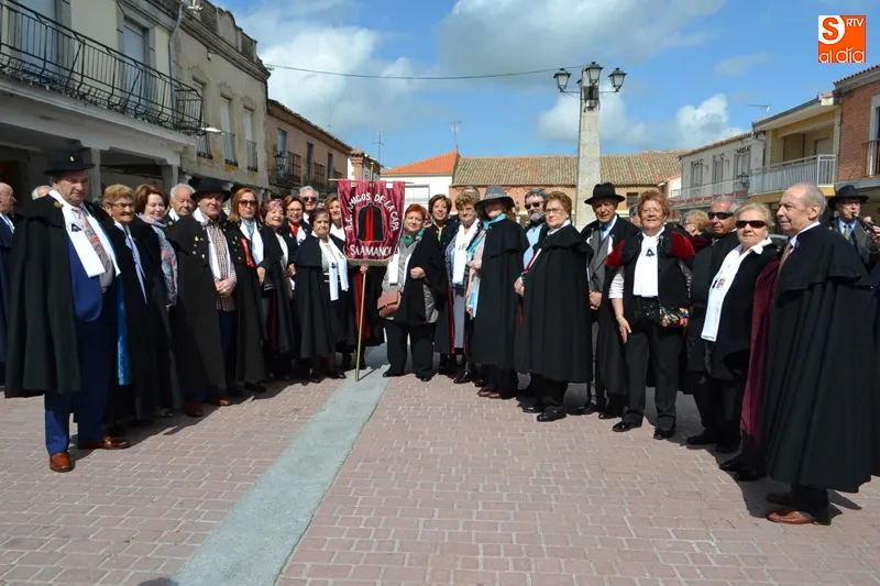 Foto 5 - Los Amigos de la Capa vuelven un a&ntilde;o m&aacute;s a Santiago de la Puebla para celebrar su XVI encuentro