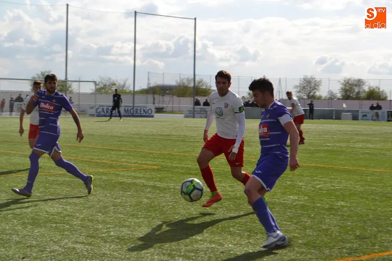 Foto 8 - Tablas (1-1) con susto incluido en un vibrante CD Pe&ntilde;aranda-UD Santa Marta