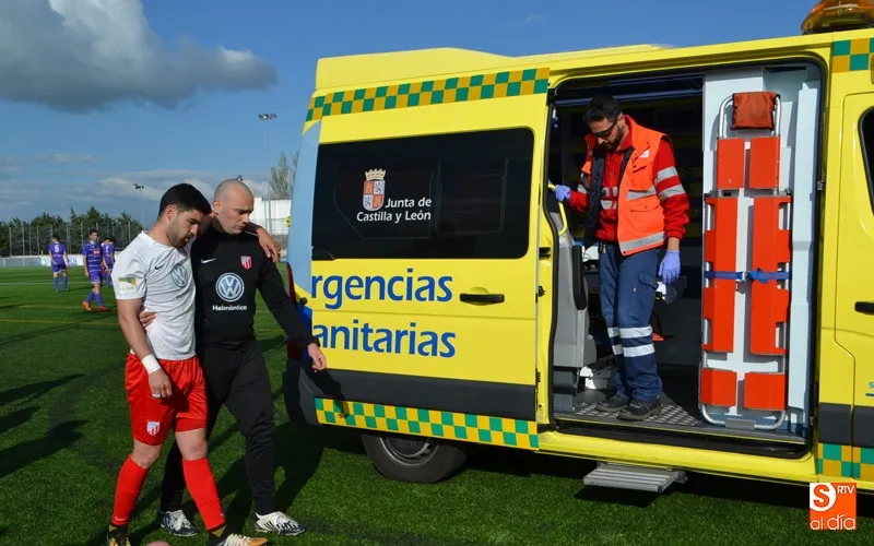 Foto 3 - Tablas (1-1) con susto incluido en un vibrante CD Pe&ntilde;aranda-UD Santa Marta